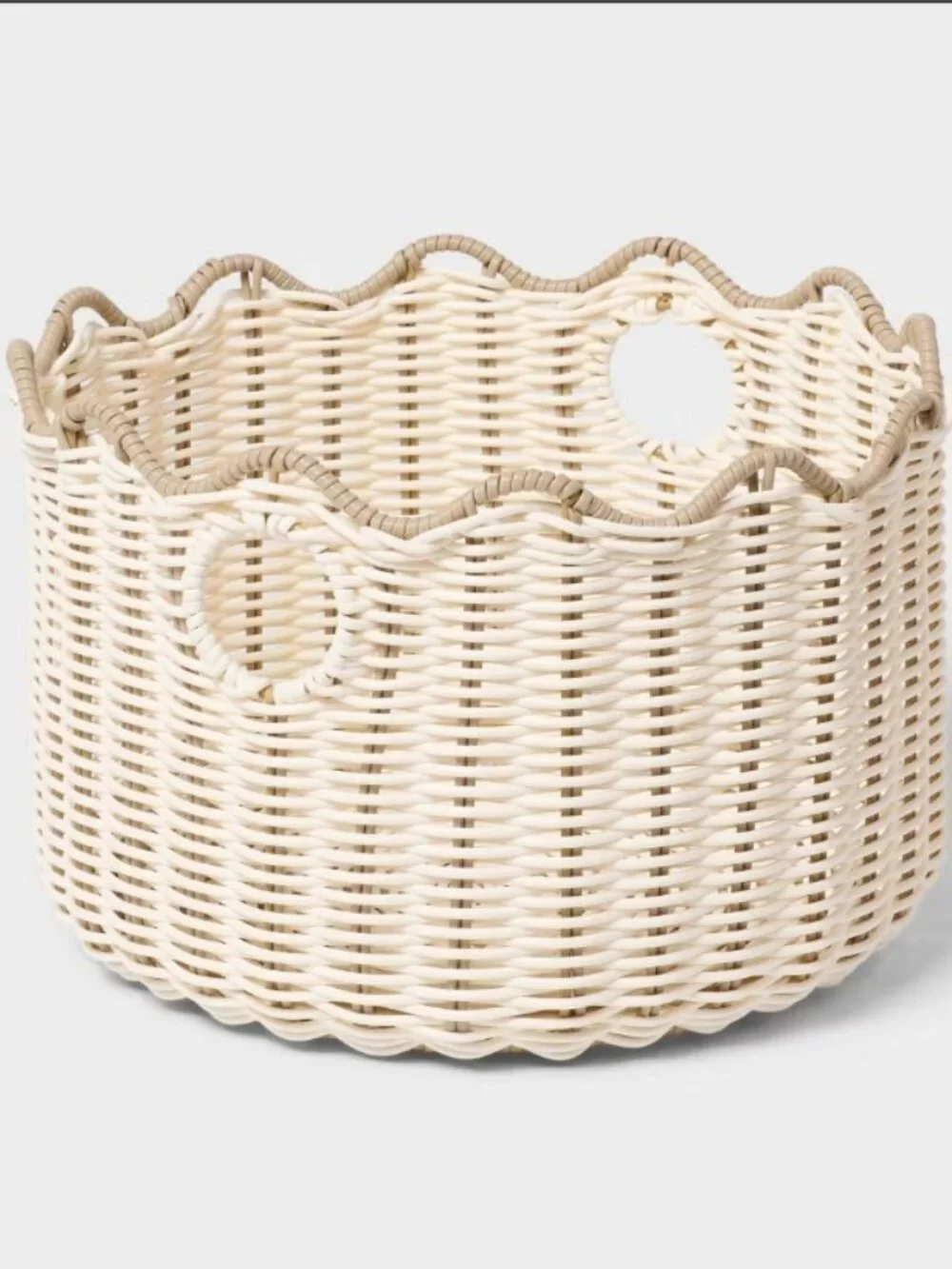 Brightroom Scalloped Poly Rattan Medium Decorative Basket Cream