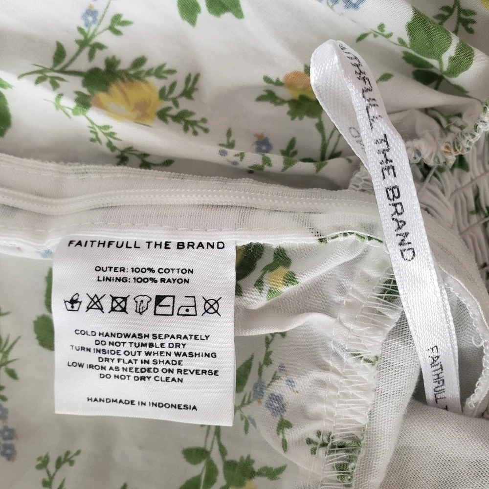 FAITHFULL THE BRAND floral crop top