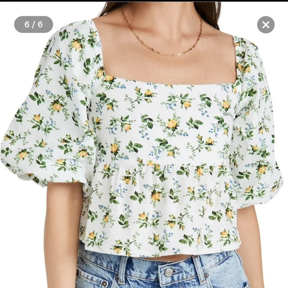 FAITHFULL THE BRAND floral crop top