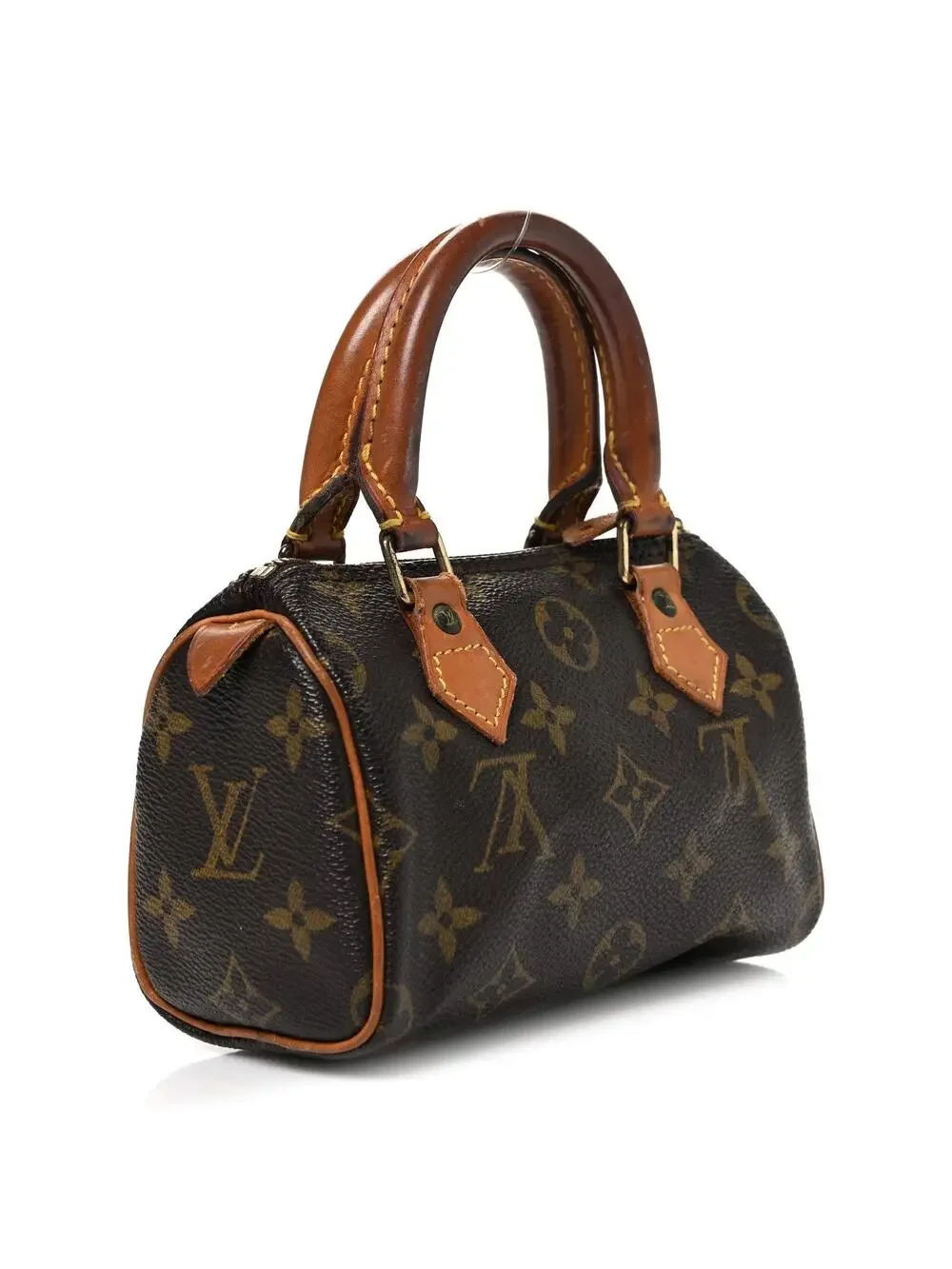 Louis Vuitton style synonymous size