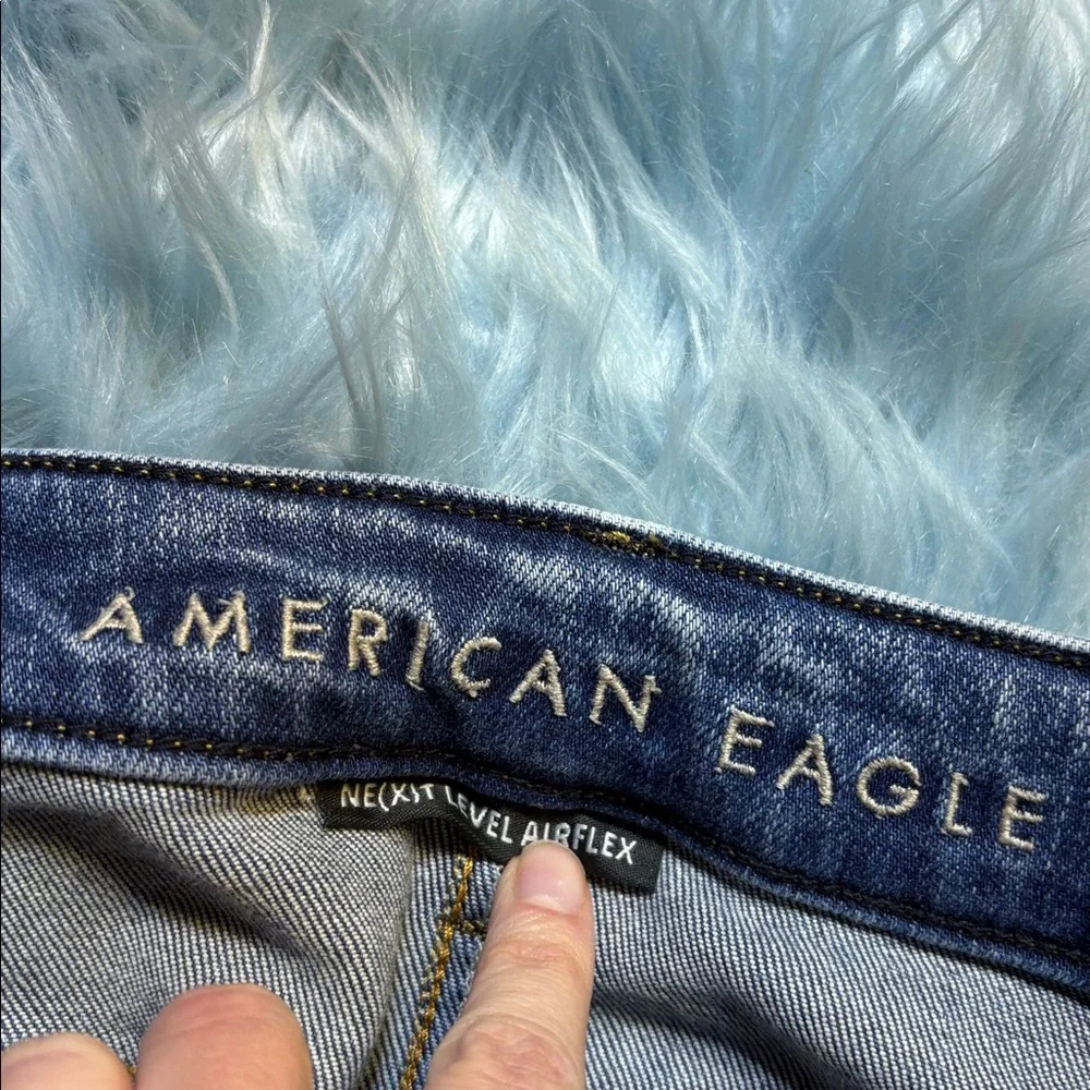 American Eagle Outfitters 75 outfitters