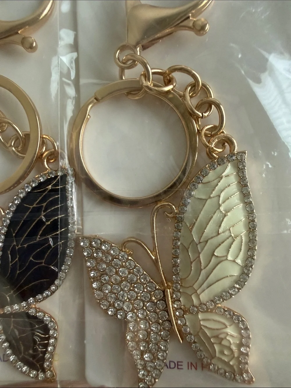 N/A gold tone
