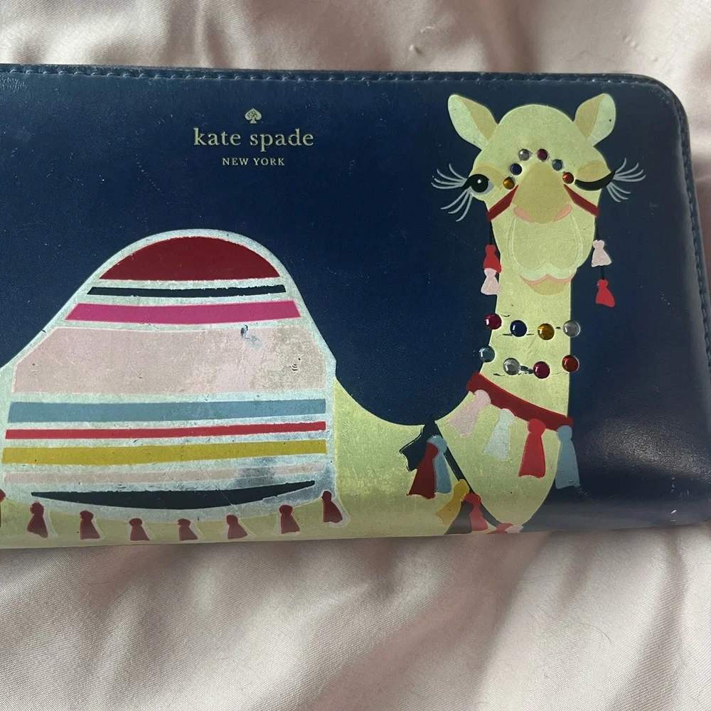 Kate Spade winking Camel Novelty WEAR Navy Zippy Wallet pre loved