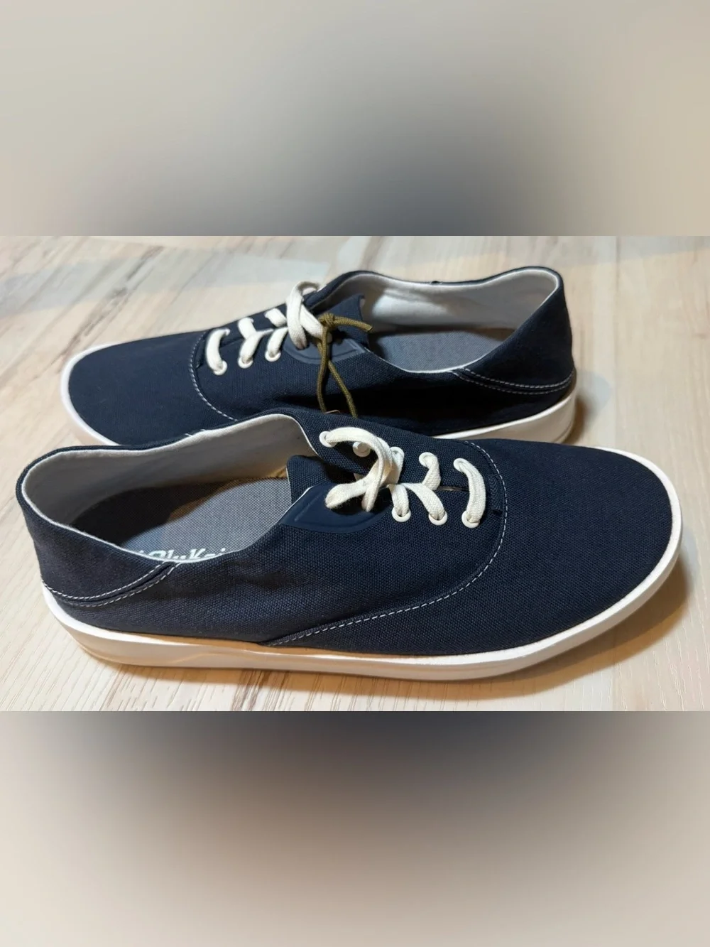 OluKai pairs all