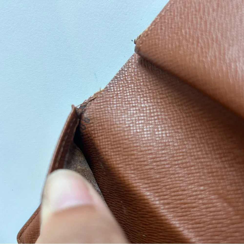 Louis Vuitton 100% authentic