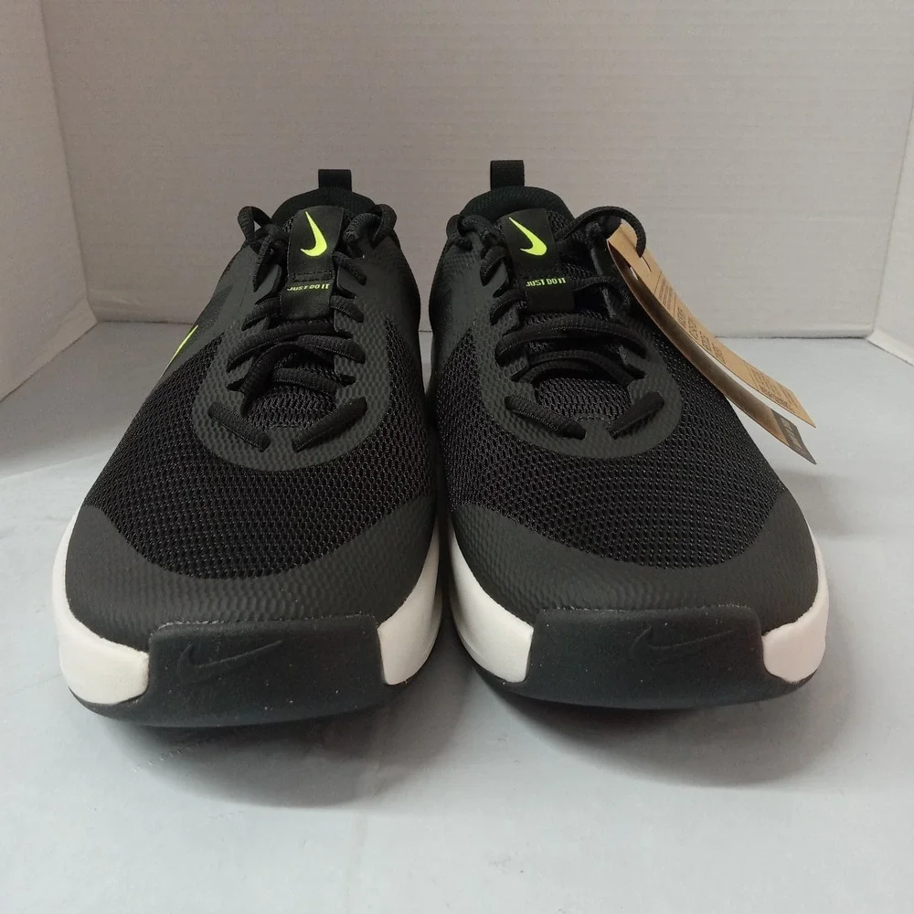 Nike mc trainer