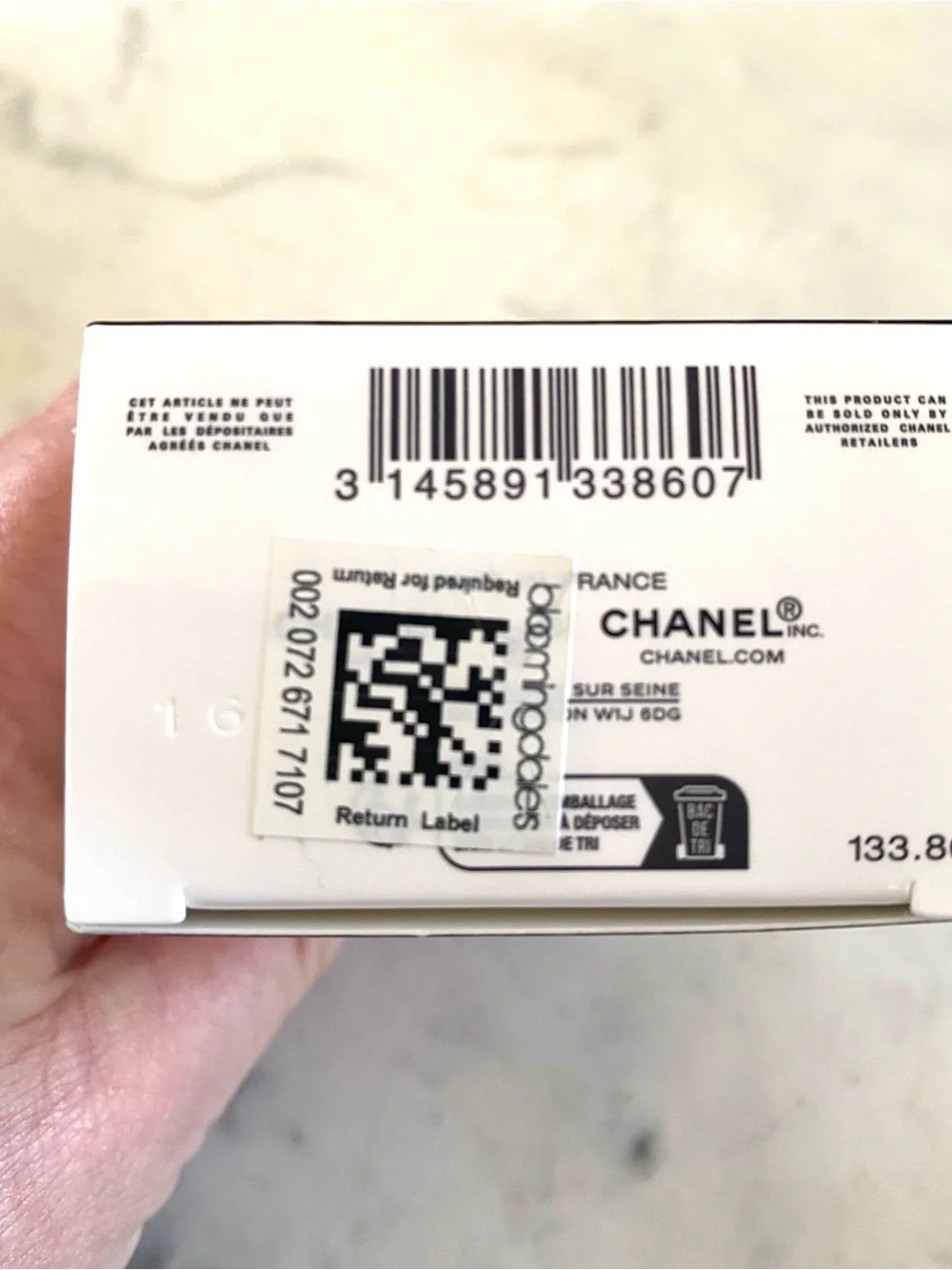 Chanel LA CRÈME MAIN - texture riche hand cream