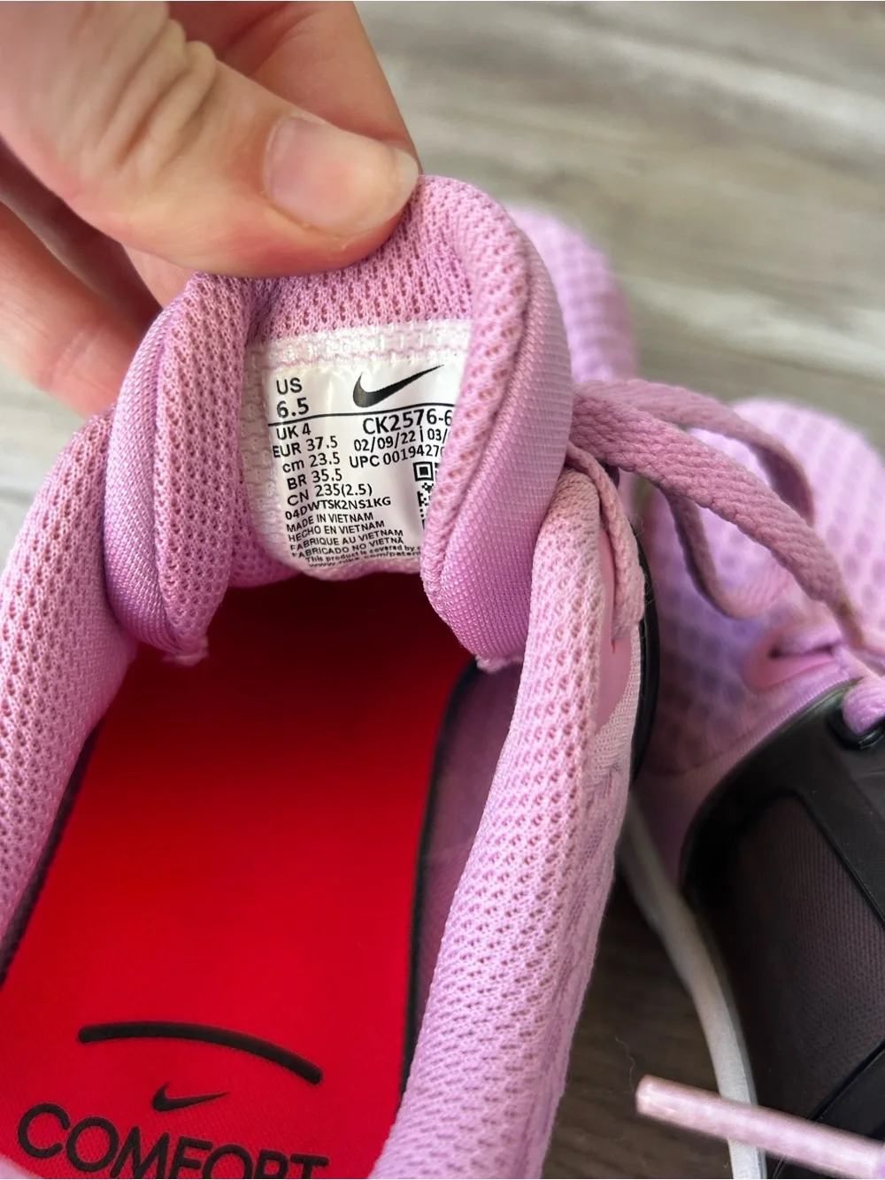 Nike breathable pink
