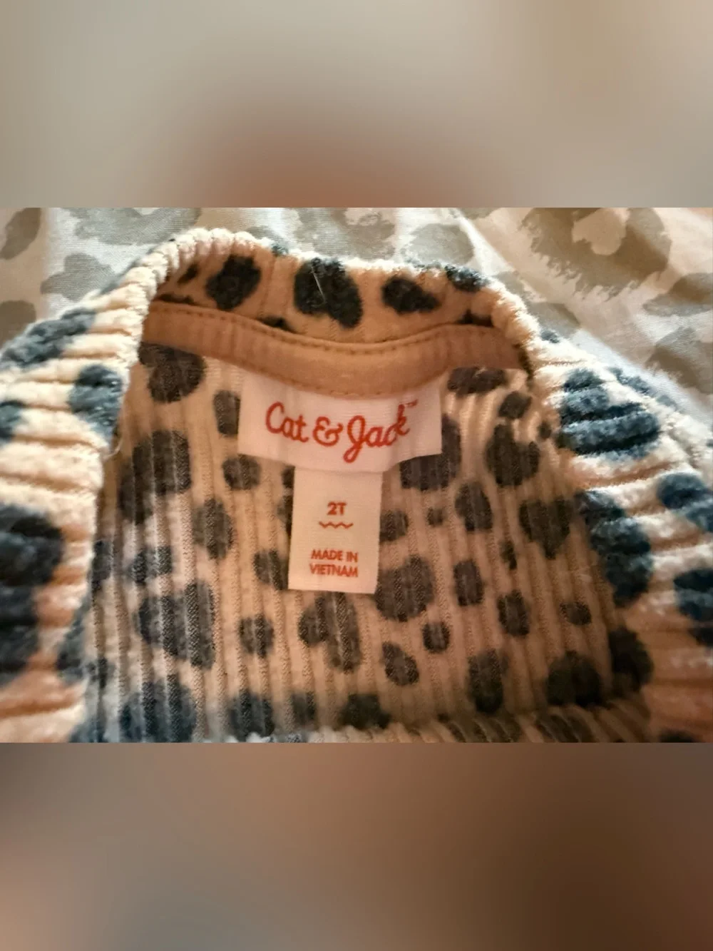 Cat & Jack soft leopard