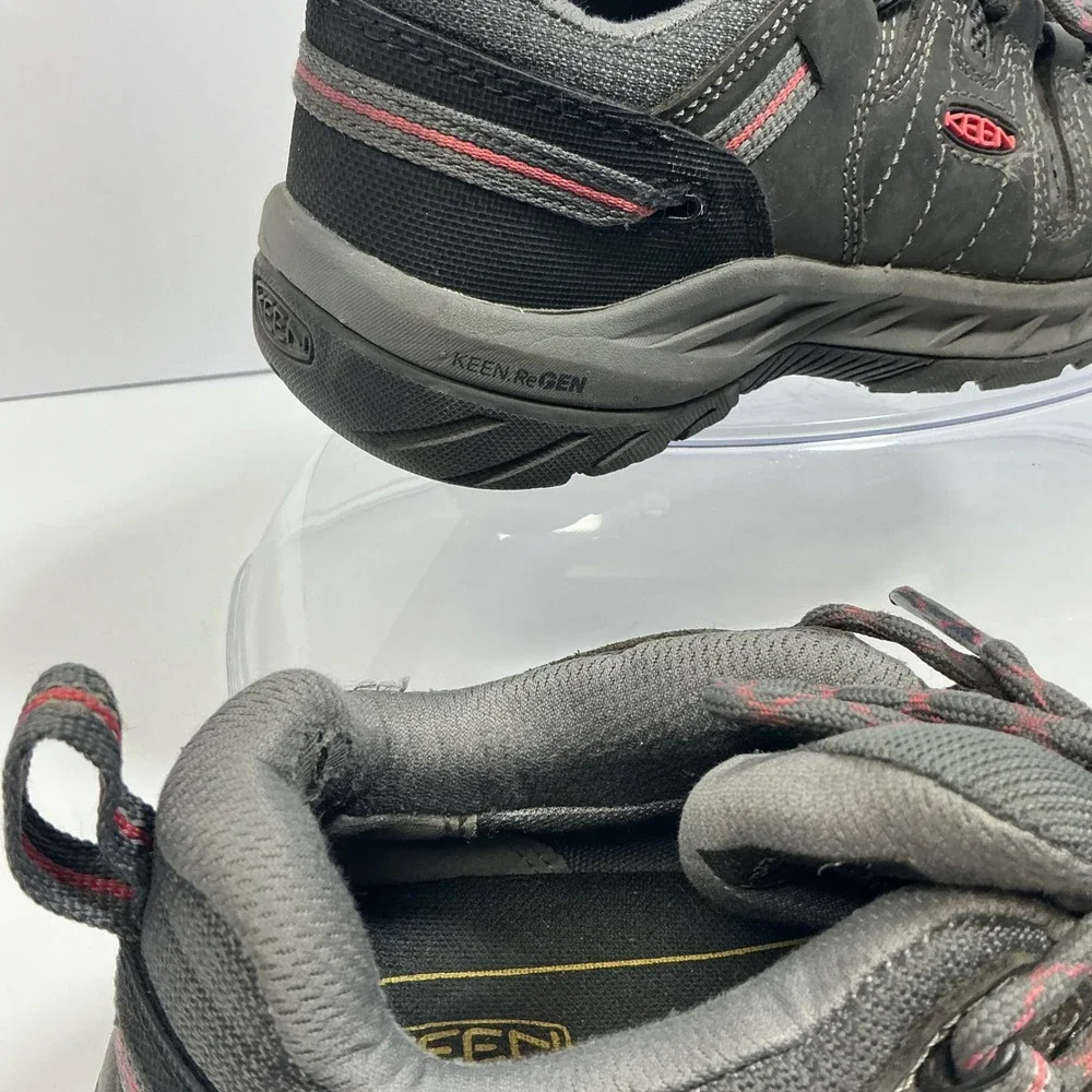 Keen department women