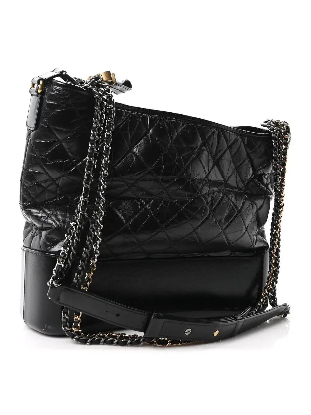 CHANEL indulge timeless