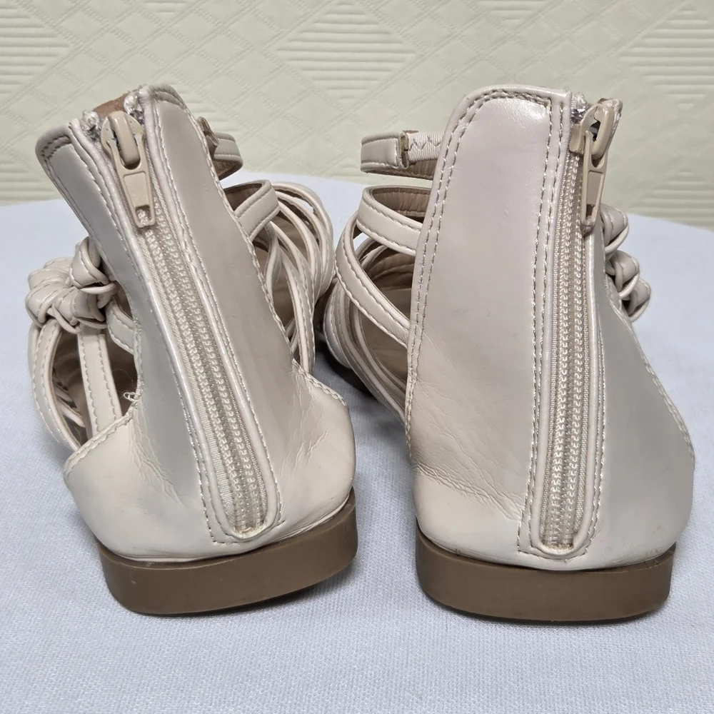 Journee Collection inch tru
