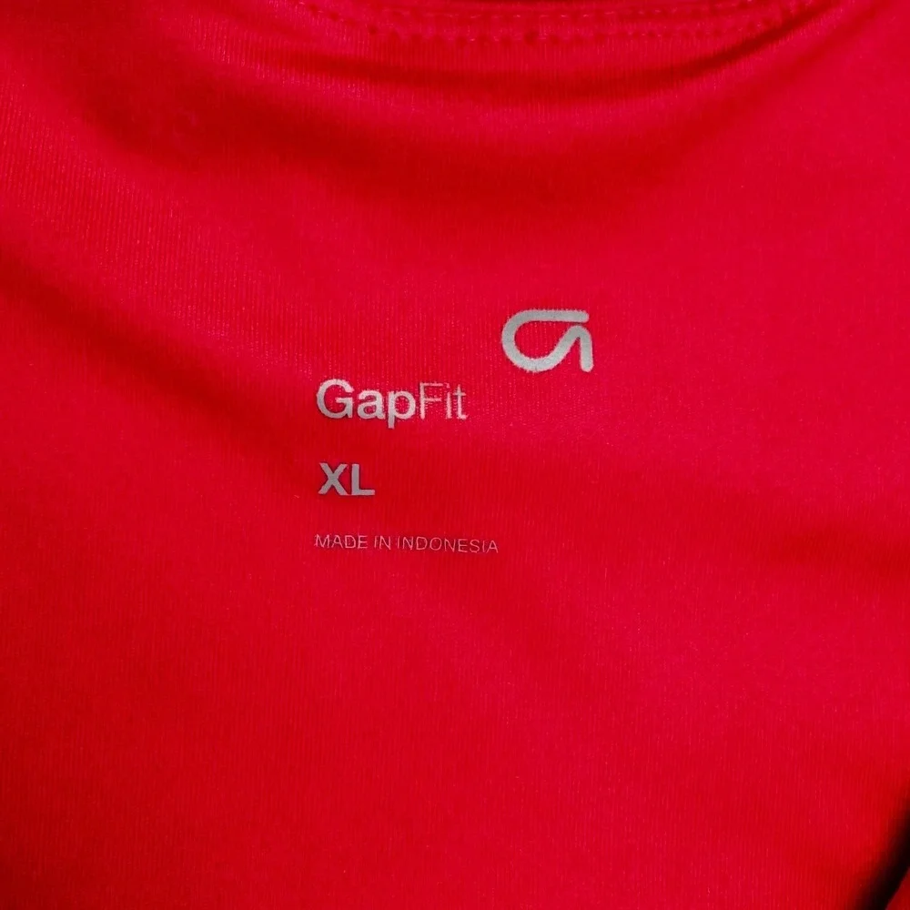 GAP sleeveless line