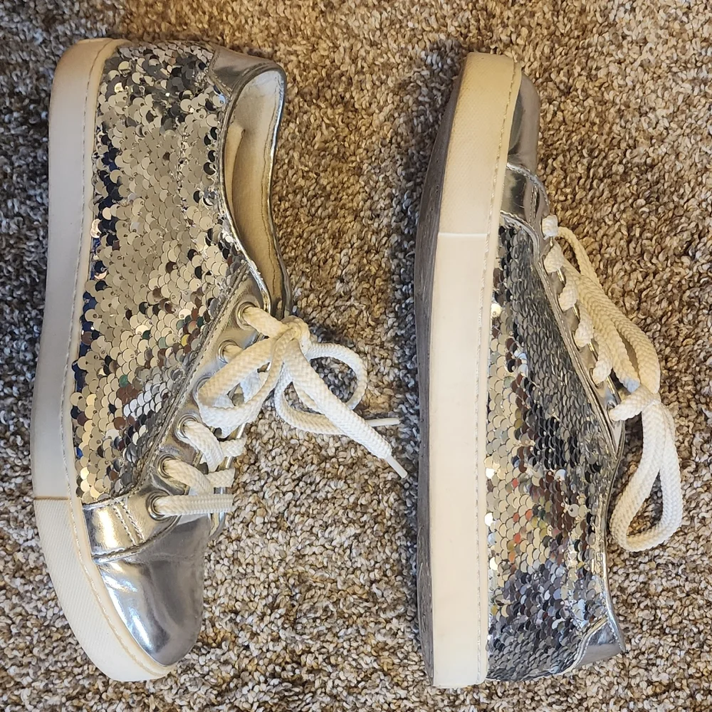 Aldo silver sequined sneaker