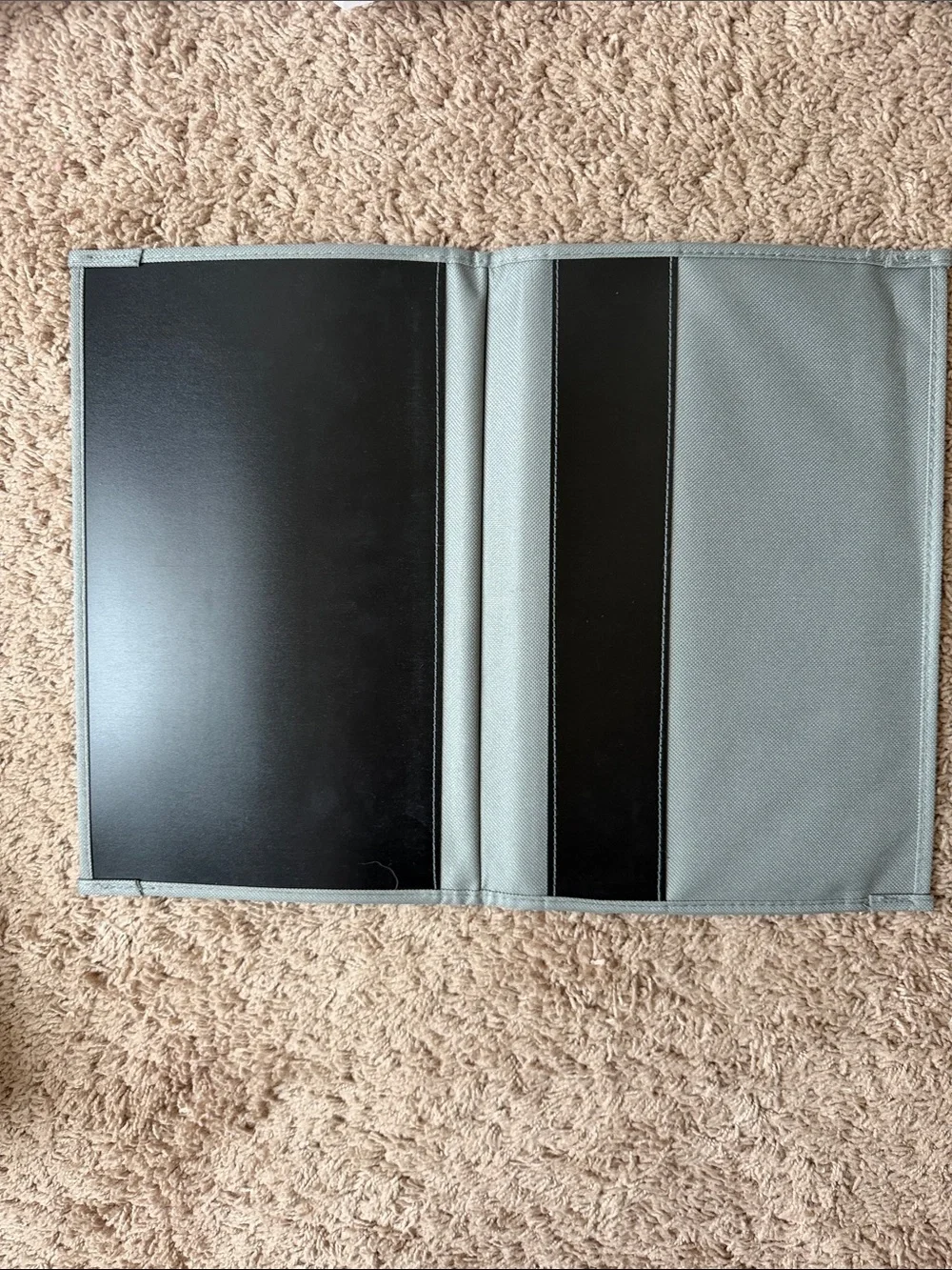 Gray Mesh 3-Pocket Organizer for side bed storage