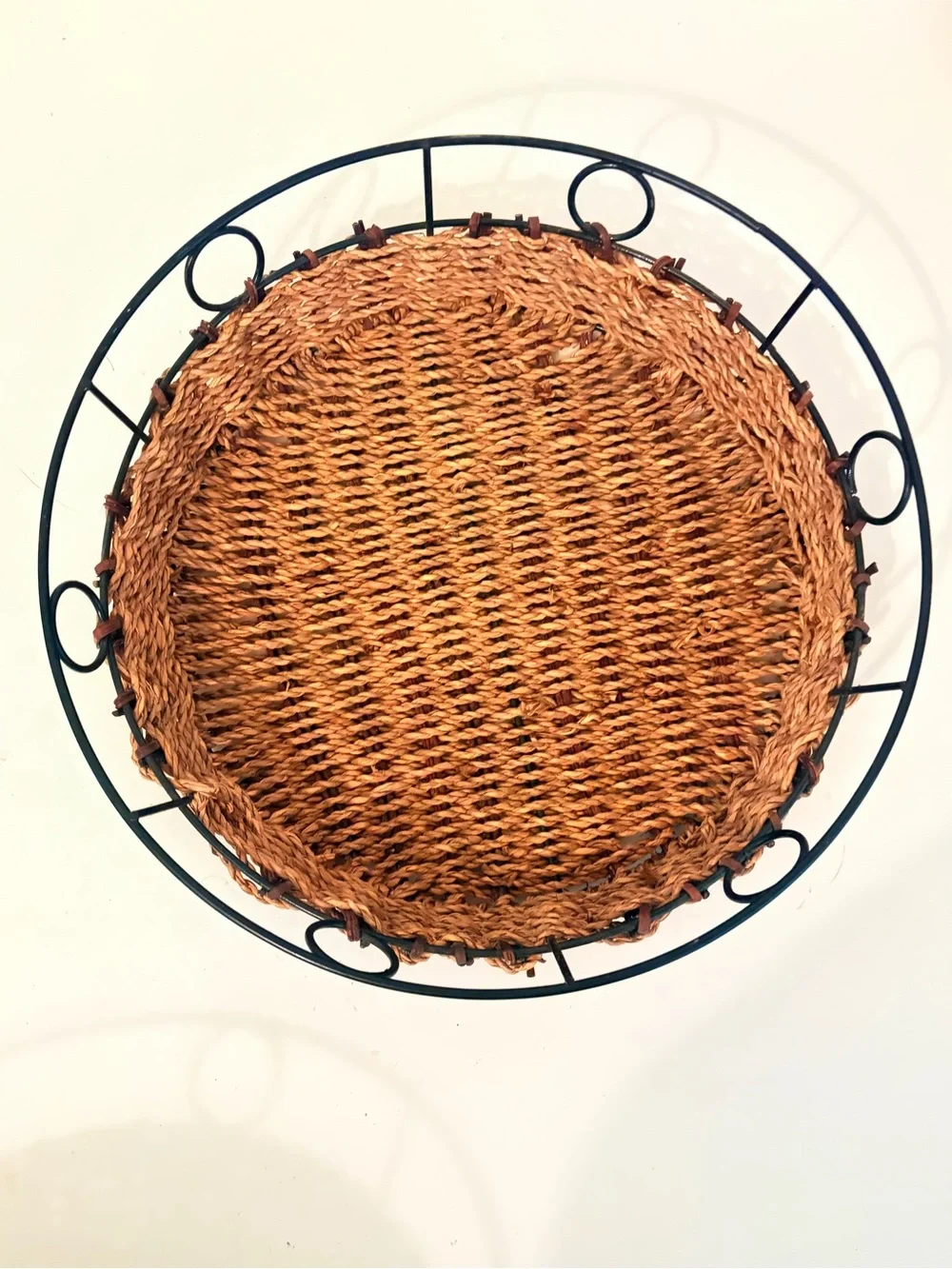 2 Woven Wicker Black Metal Frame Round Serving Display Basket Farmhouse Decor