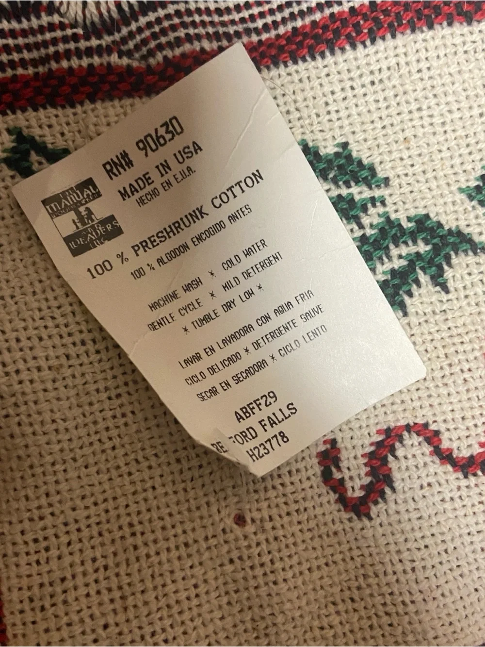 It’s a Wonderful Life, Bedford Falls, Woven Tapestry Throw Blanket with Tag