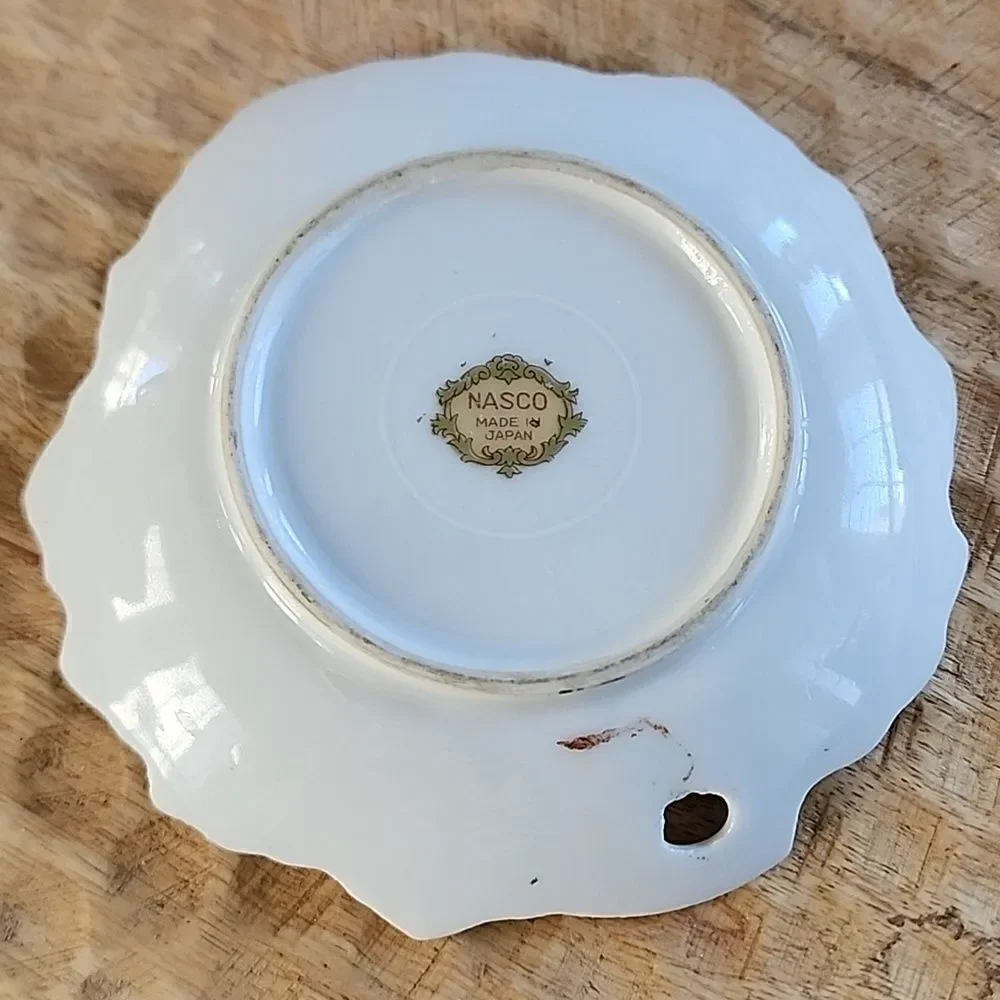 Vintage Small china Leaf Shaped Trinket Tray or Wall Decor Coquette