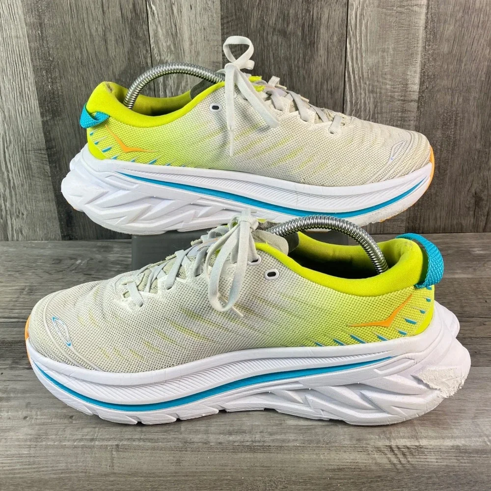 Hoka One One hoka bondi