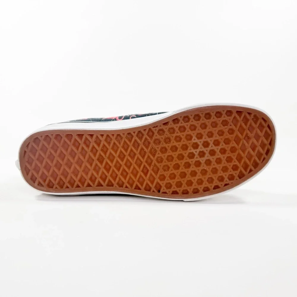 Vans Authentic Hightop‎ Shoes - Sk8-Hi Flamingo Pool Party - Black - M 7.5 / W 9