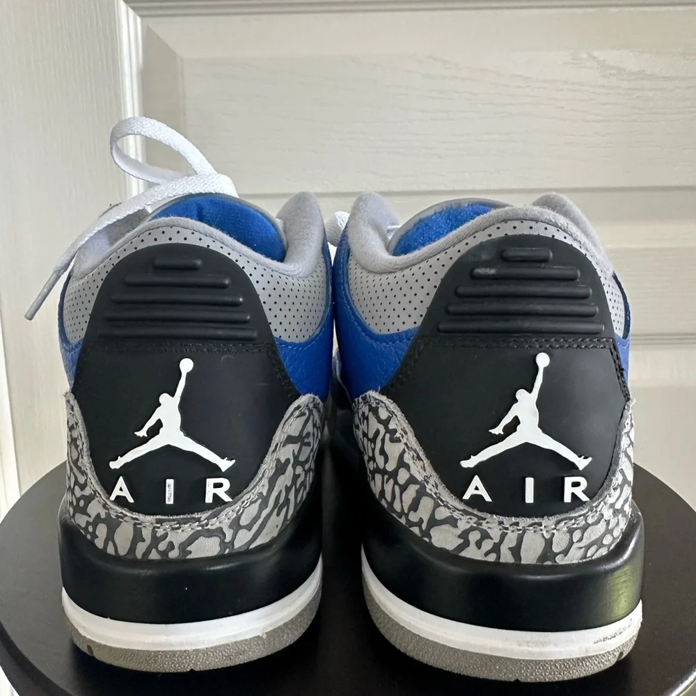 Nike lightly used