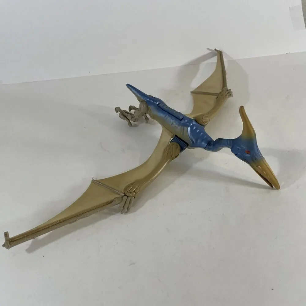Kenner from without pteranodon