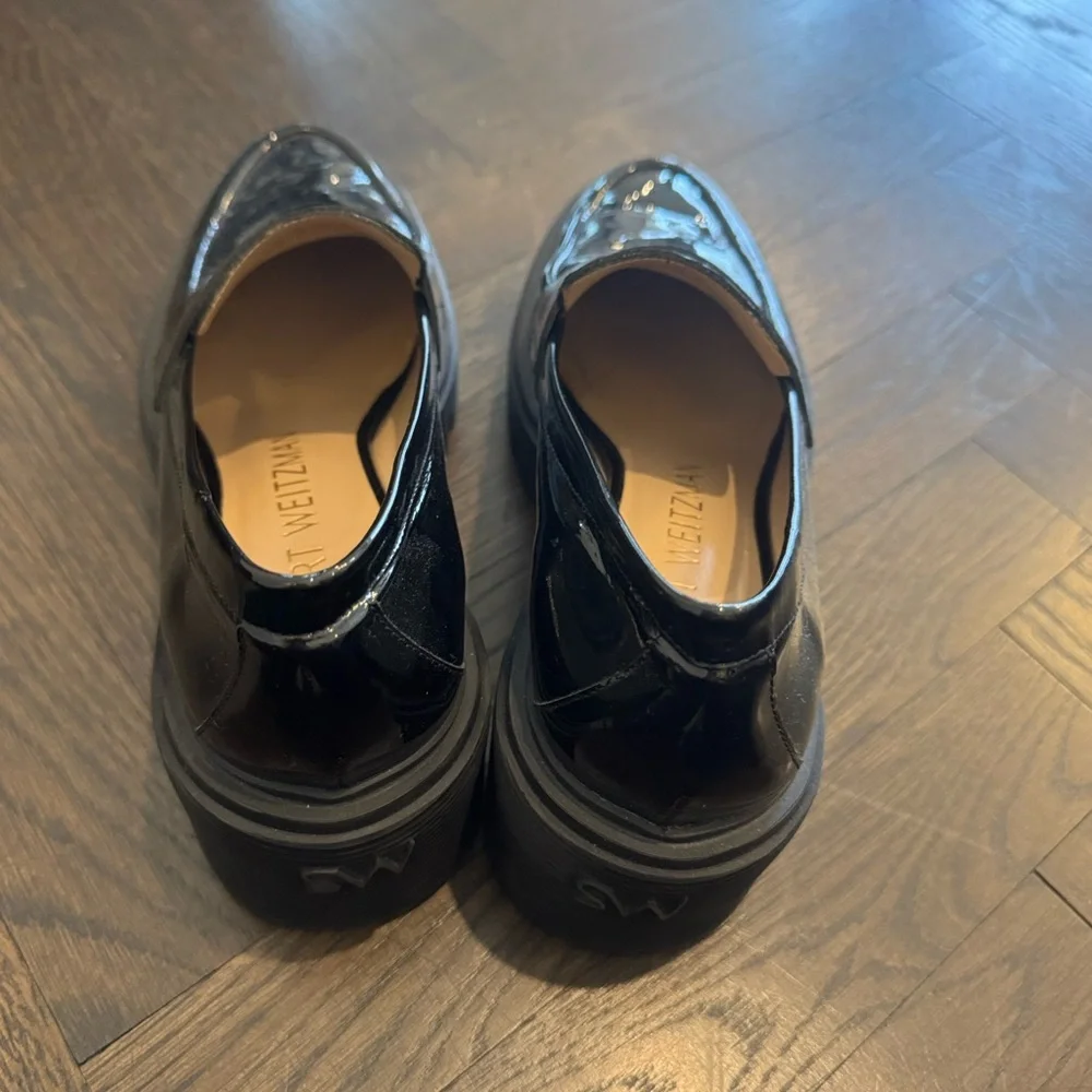 Stuart Weitzman step out