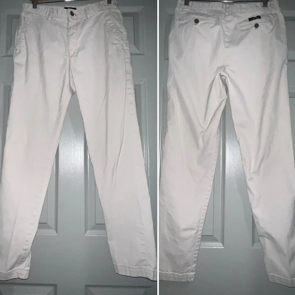 Banana Republic button part closure