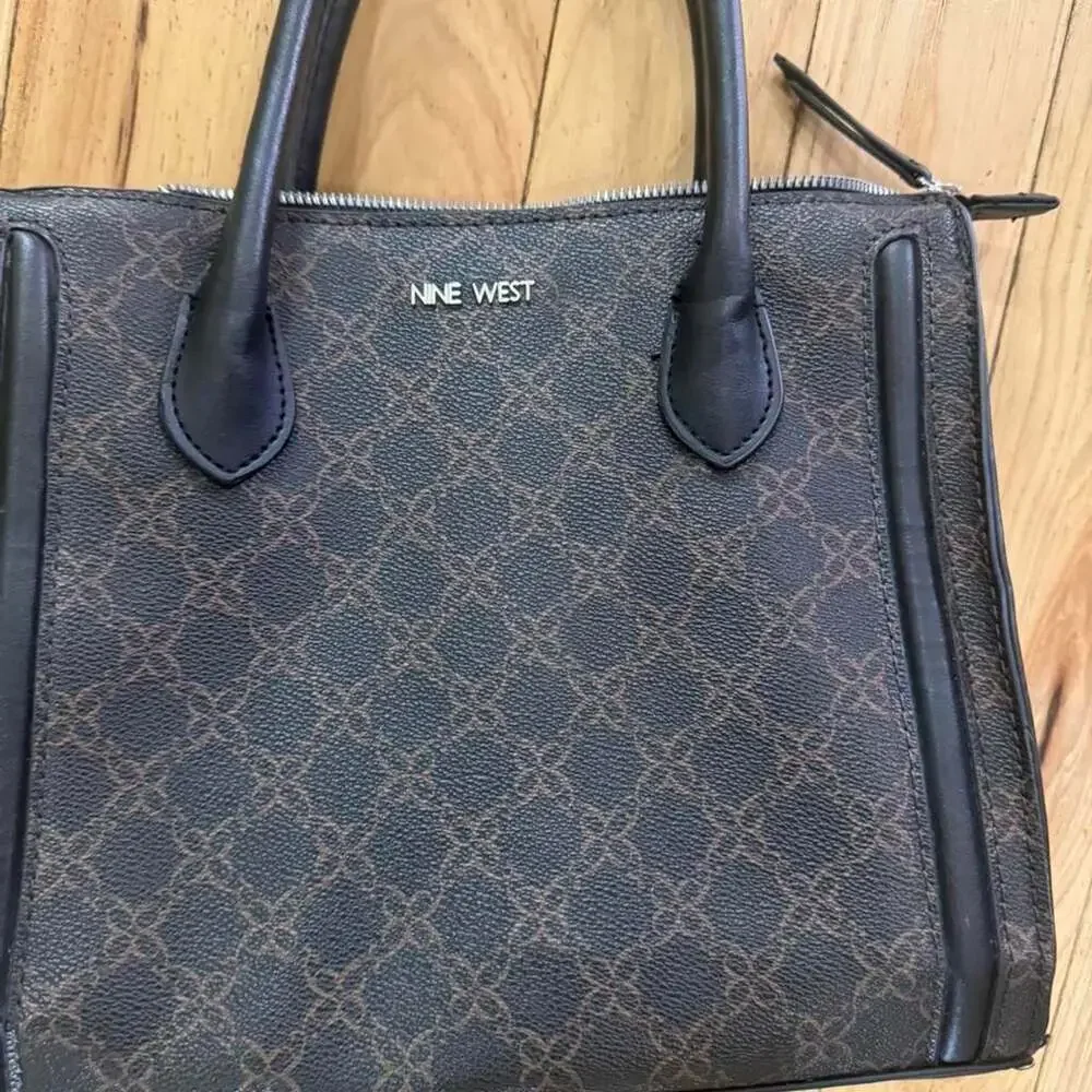 Nine West nine west