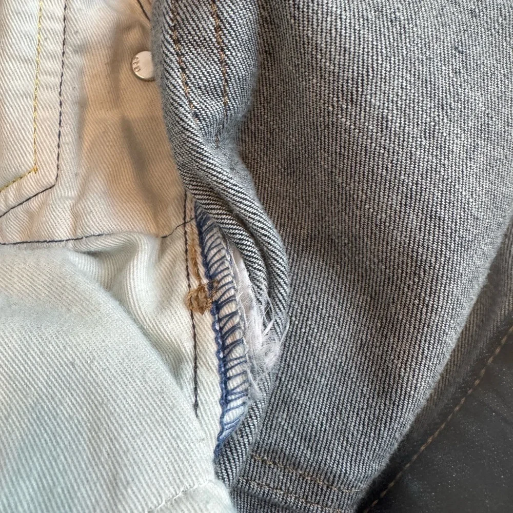 GAP stylish dark