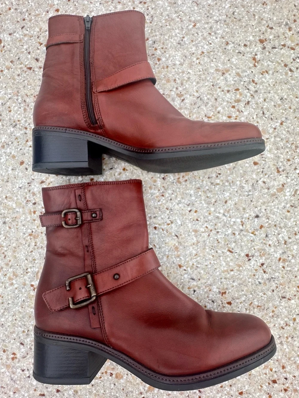 Clarks stylish brown