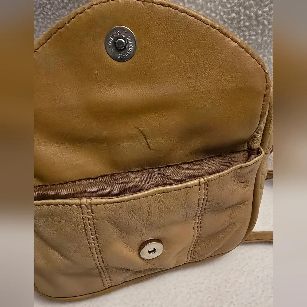 Vintage stylish tan