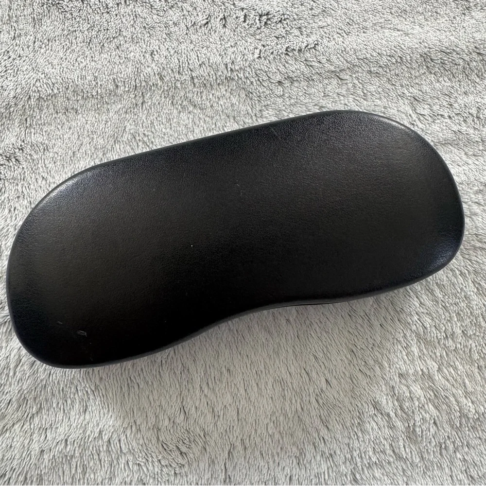 Ray-Ban product pre