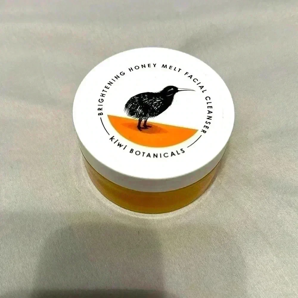 Kiwi Botanicals Nourishing Honey Melt Facial Cleanser
