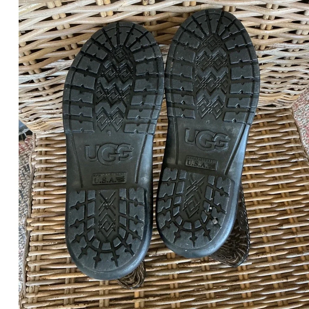 UGG rubber feature