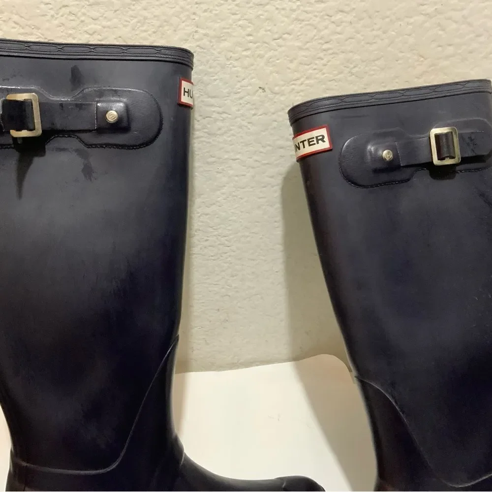 Hunter Original Tall Wellington Purple Rain Boots Size 9 women / 8 Men