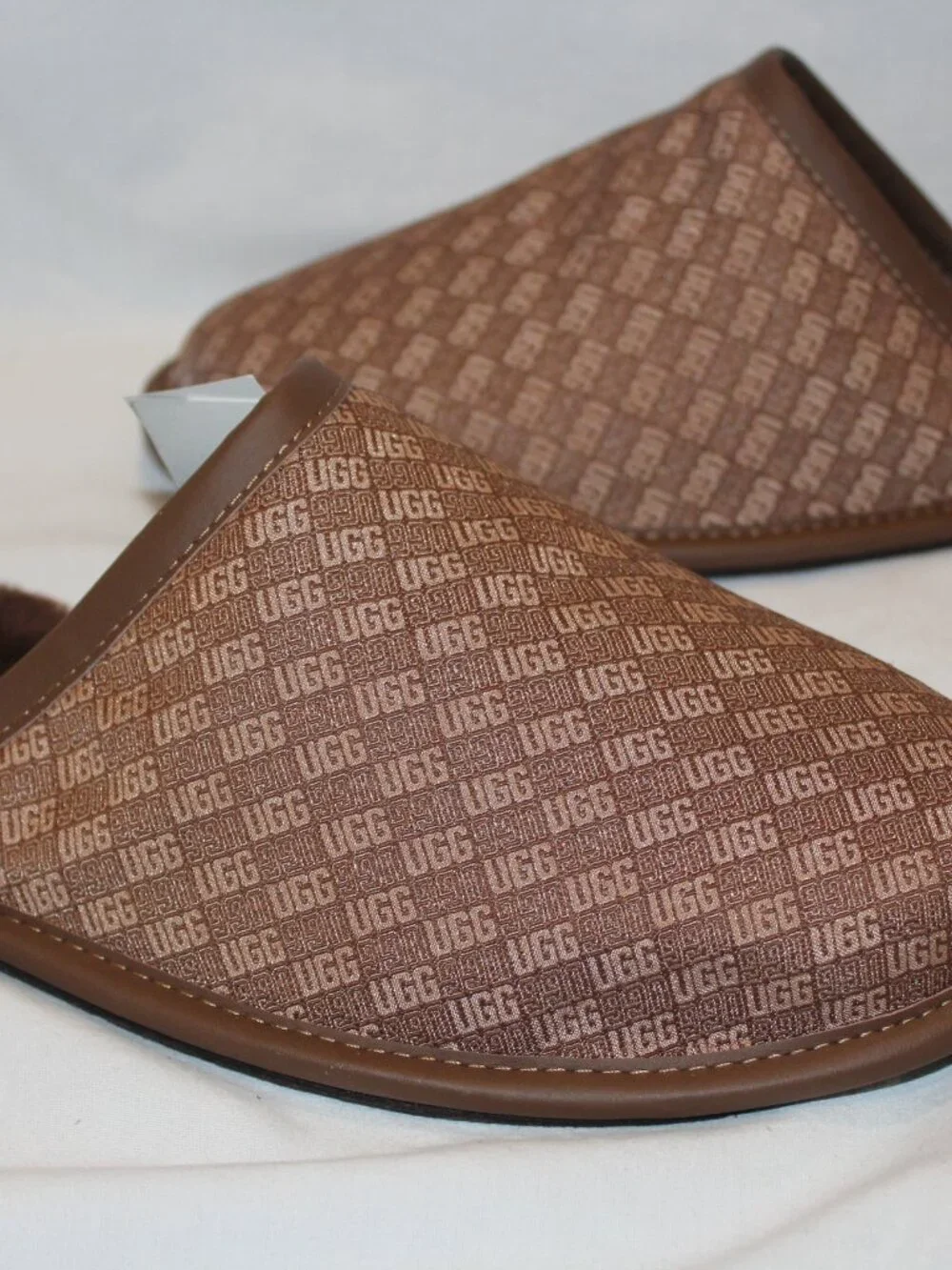 NIB UGG MEN'S JACQUARD PRINT LOGO SLIP ON‎ SLIPPERS
