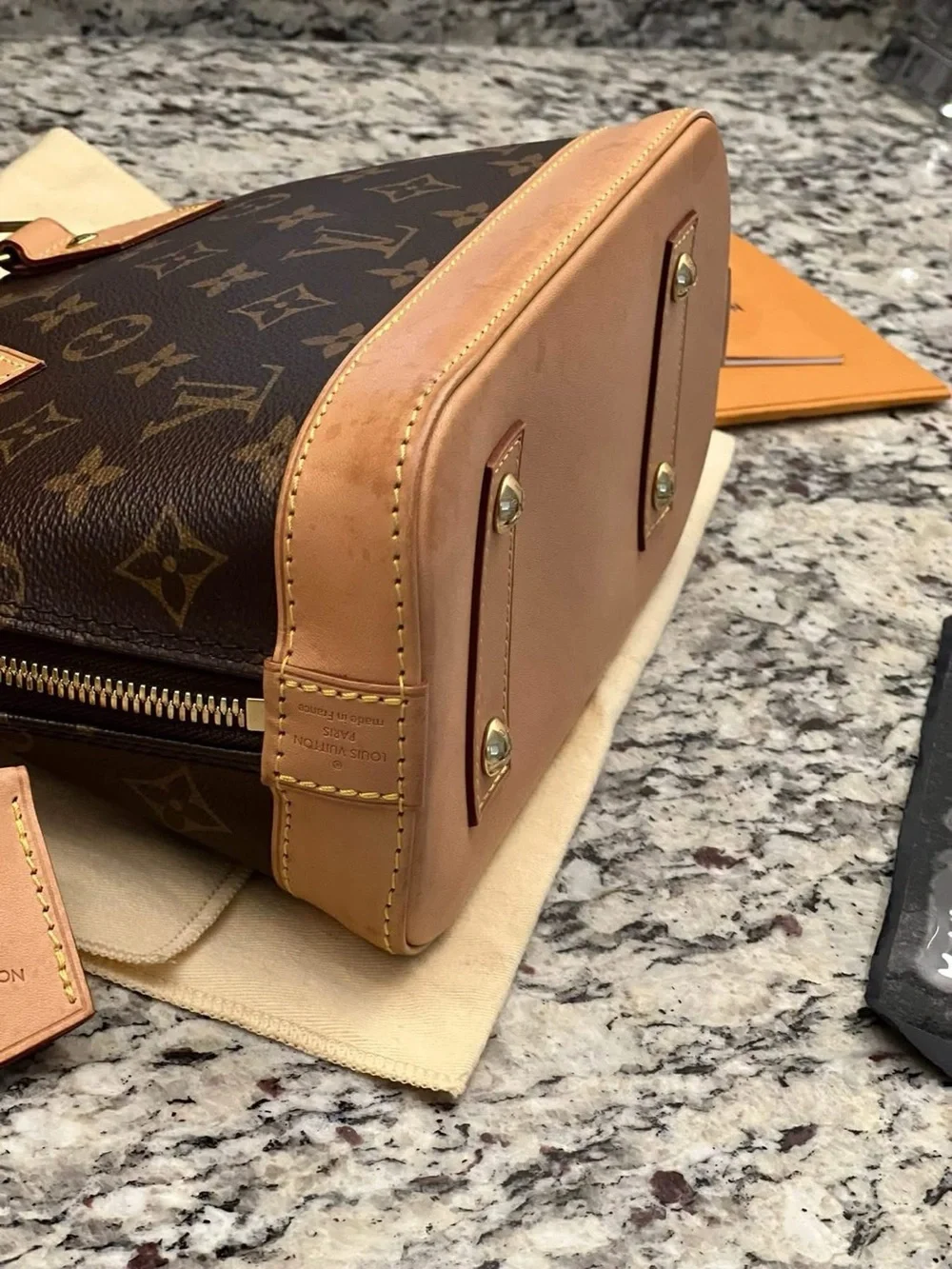 Louis Vuitton but monogram strap