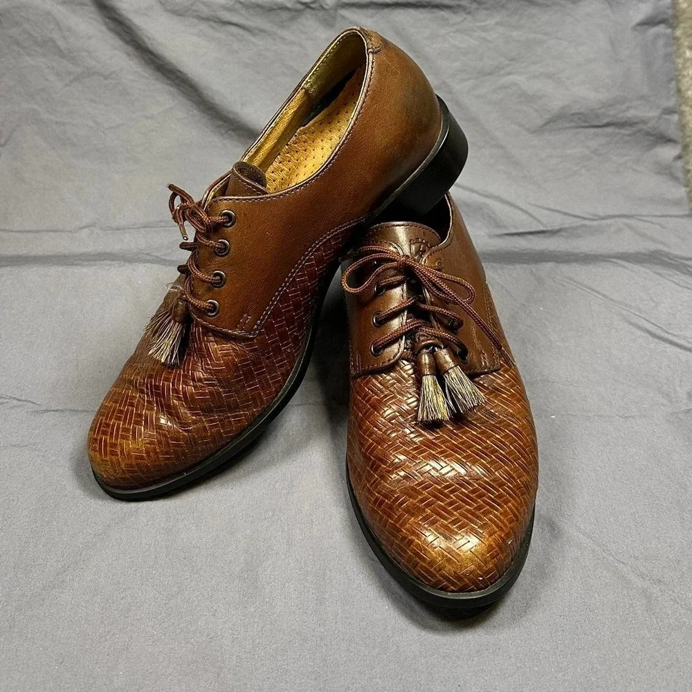 N/A ariat brown