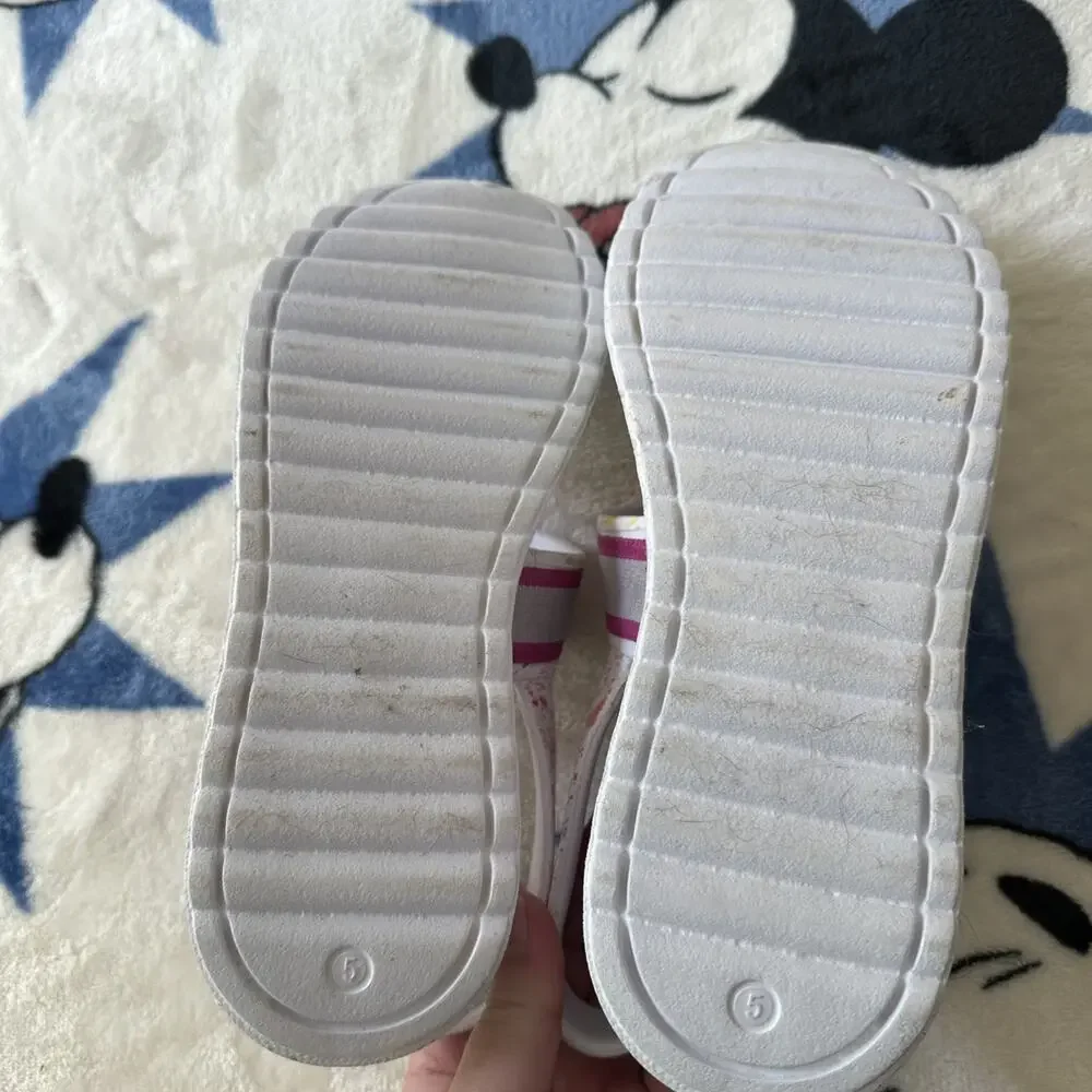 JUSTICE GIRLS WHITE RUBBER CASUAL OPEN TOE SANDALS SHOES SIZE 5 ADJUSTABLE POOL