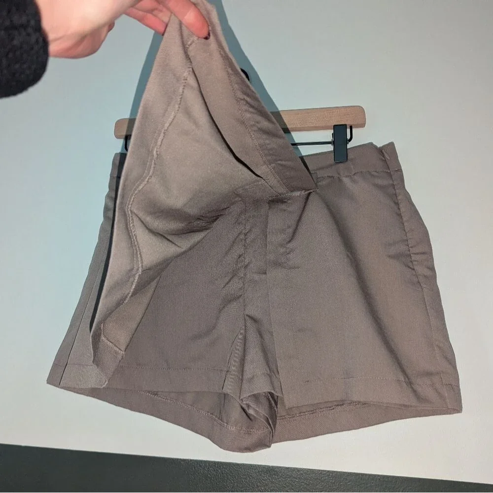 PacSun asymmetric box