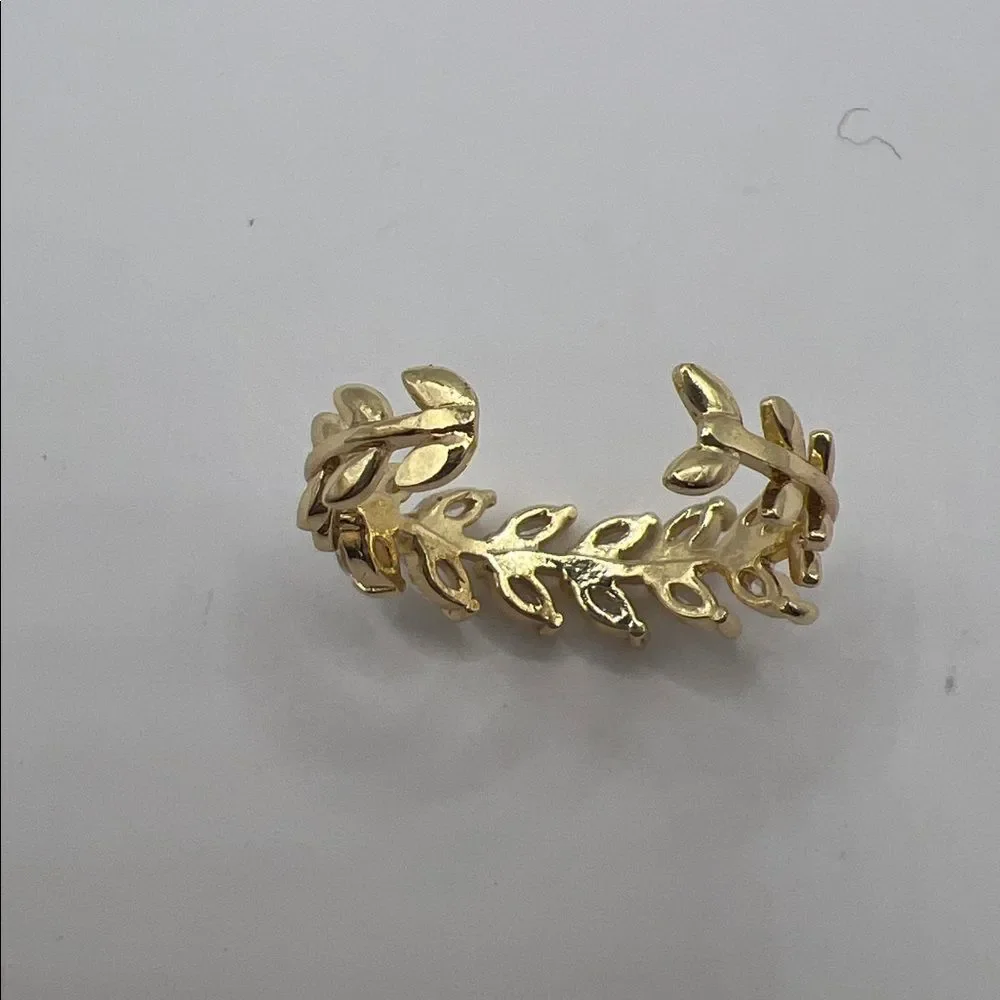 Unbranded elegant gold