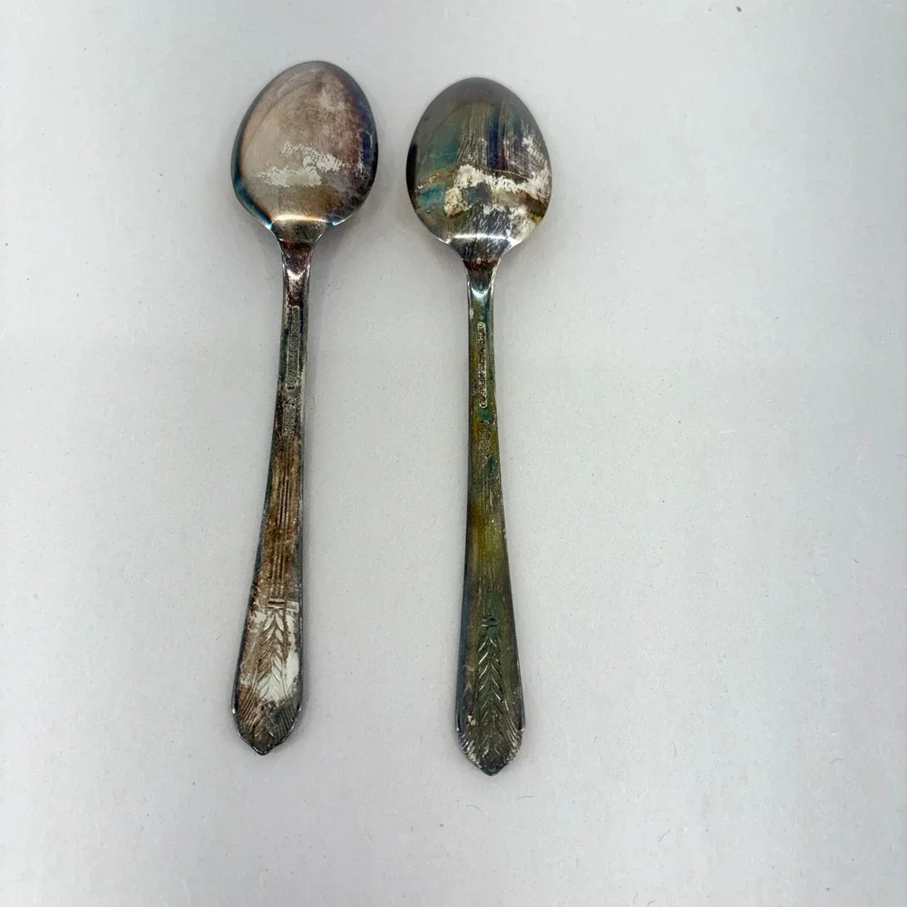 Wm. Rogers Mfg. Co. gently used