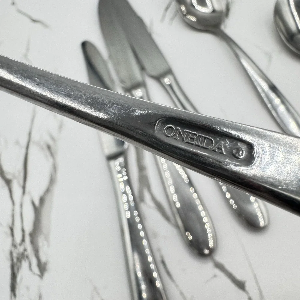 Oneida stainless luann