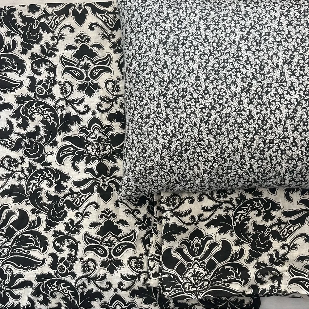 Ethan Allen,  100% linen,Elegant Black and White Floral Bedding Set