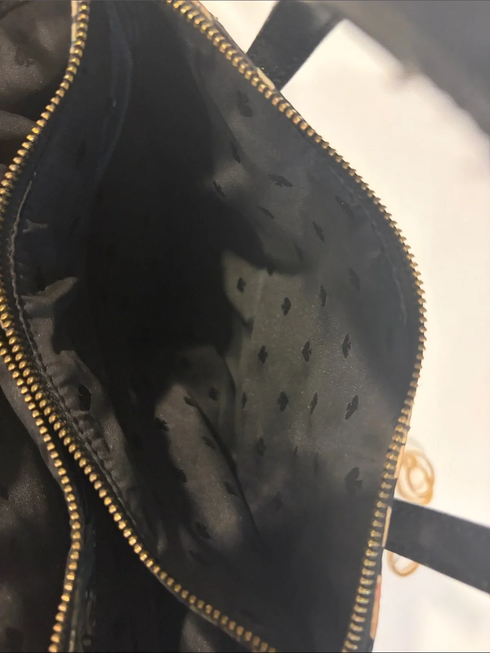 kate spade tote kate staining