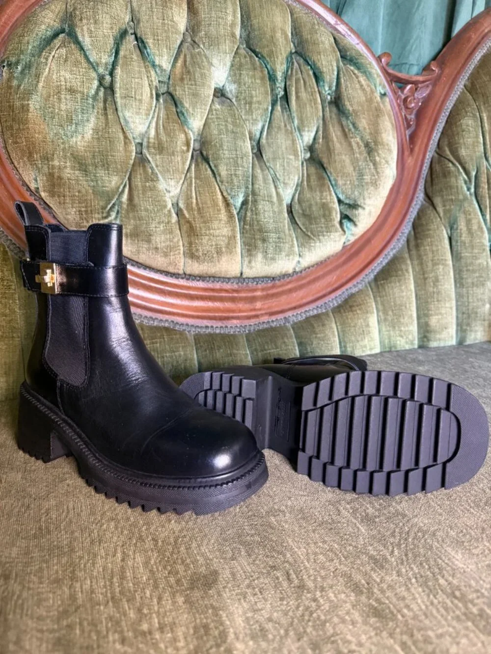 Steve Madden brand new