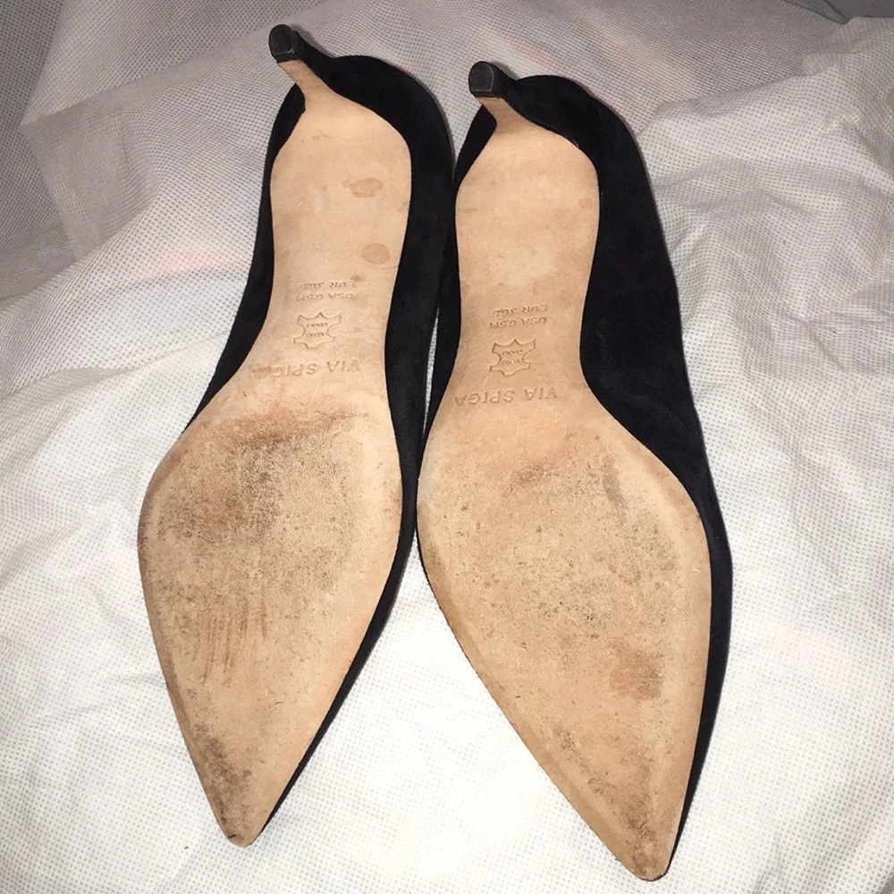 Via Spiga this listing