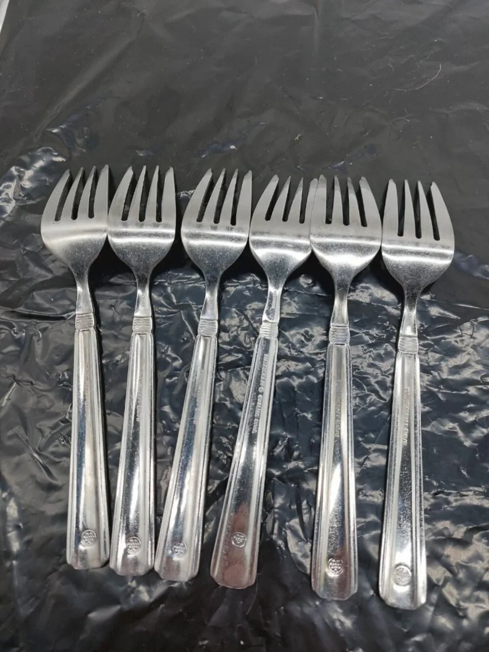 Pfaltzgraff Flatware 6 Salad Forks 6.5
