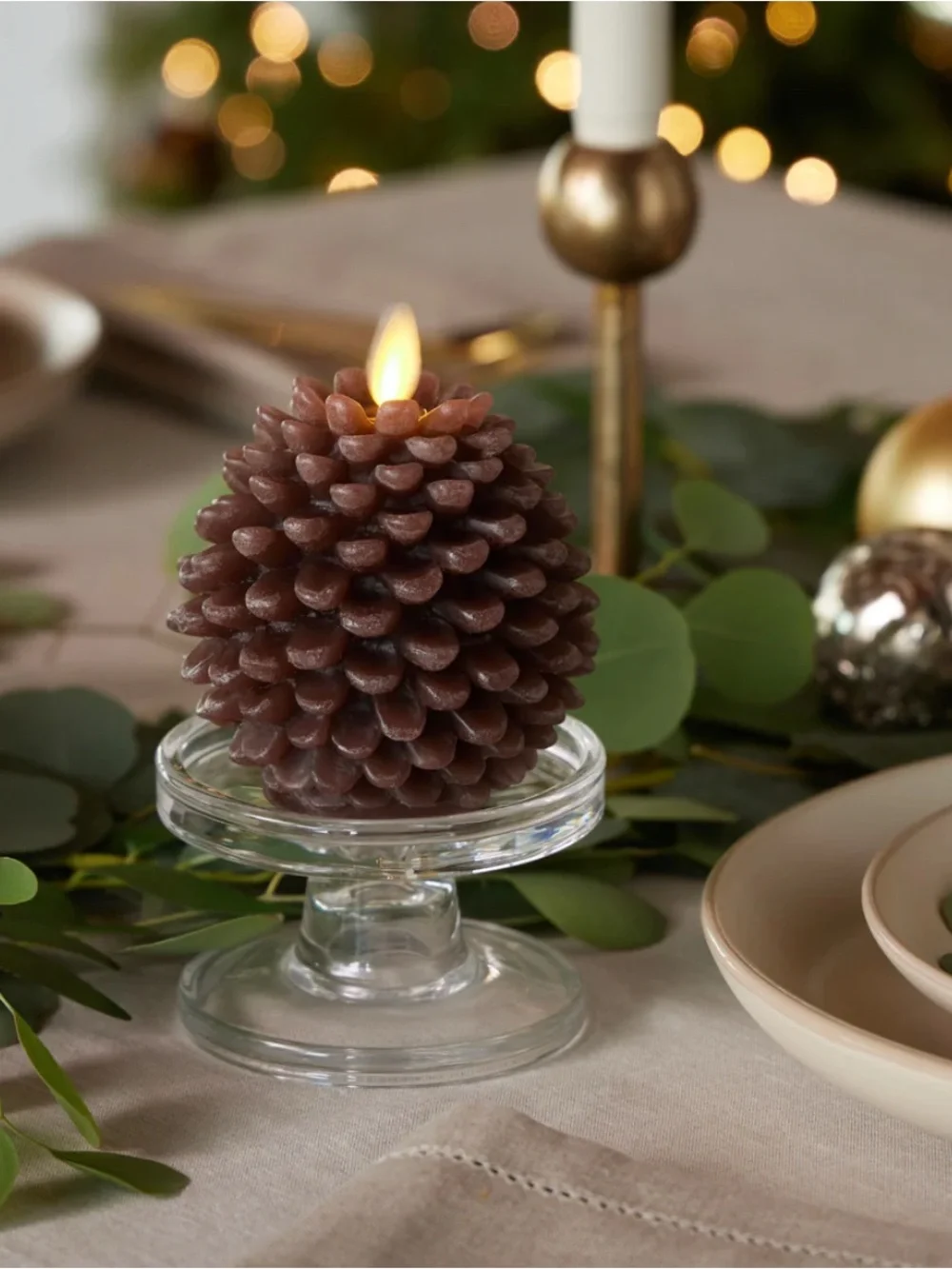 Luminara Brown Pinecone Flameless Candle 3.5x4.3 New in Box